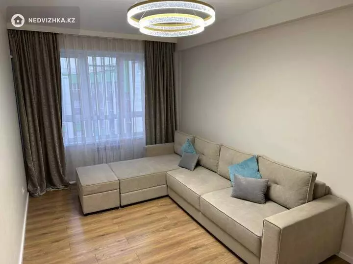 2-комнатная квартира, этаж 6 из 6, 101 м², фотография 2