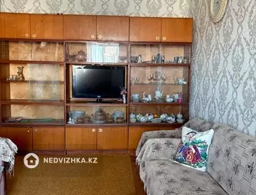 2-комнатный дом, 10 соток, 49 м²