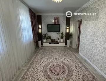 5-комнатный дом, 10 соток, 240 м²