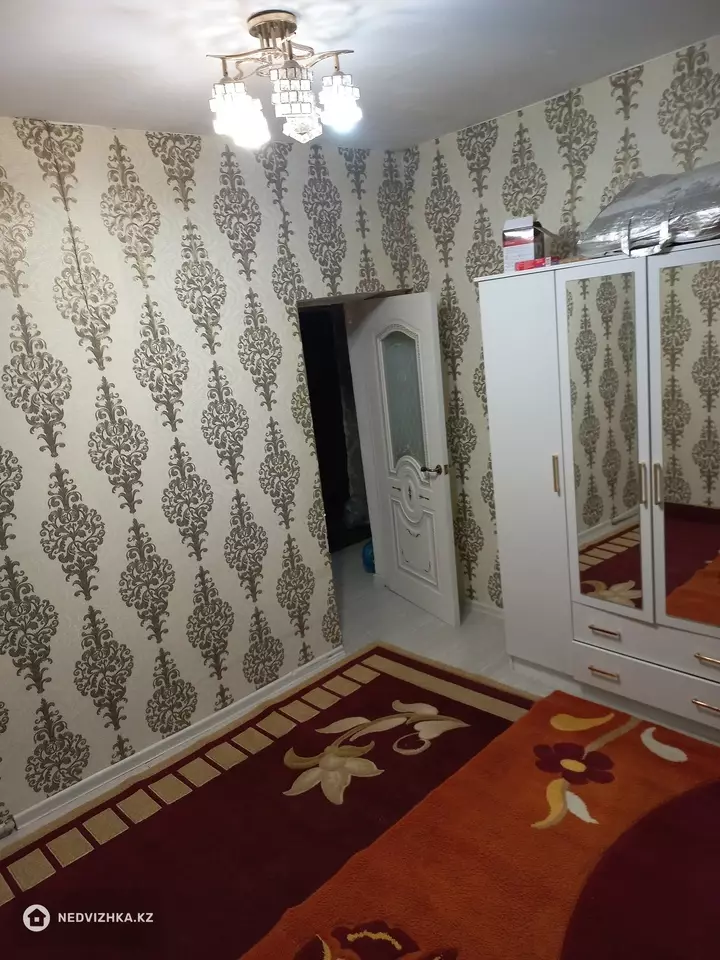 2-комнатная квартира, этаж 5 из 5, 48 м², фотография 2