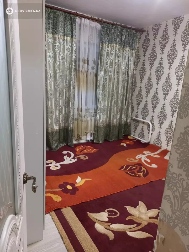 2-комнатная квартира, этаж 5 из 5, 48 м², фотография 3