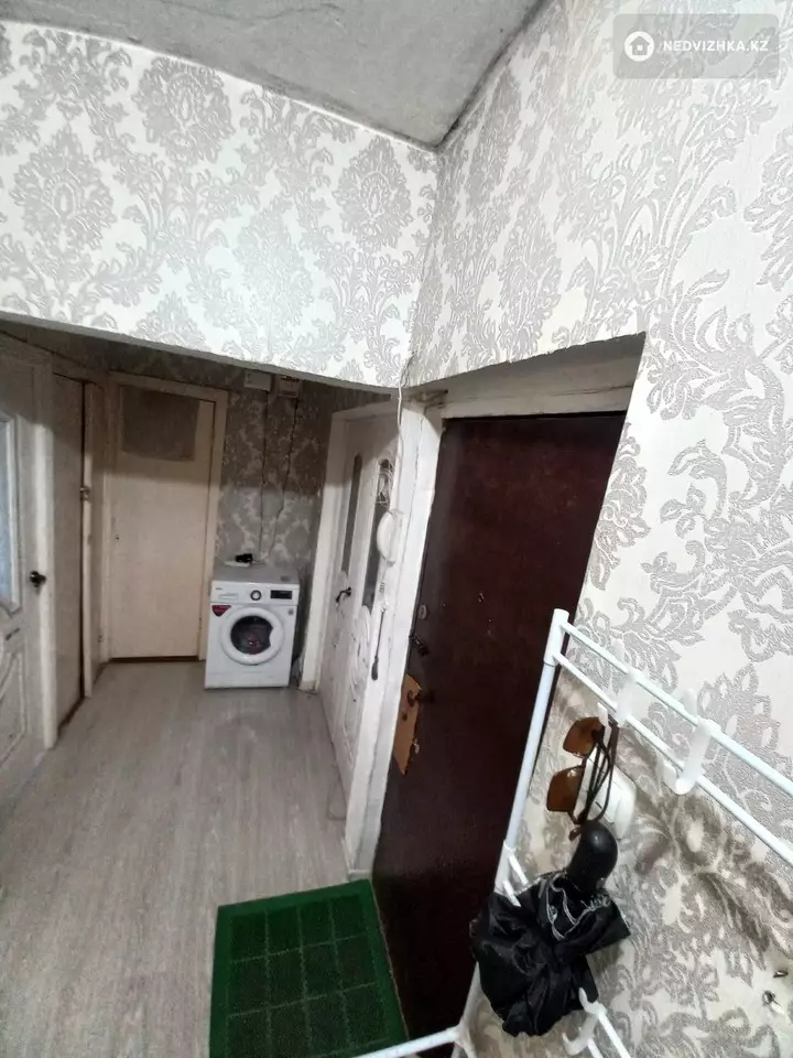 2-комнатная квартира, этаж 5 из 5, 48 м², фотография 4