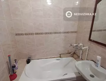 2-комнатная квартира, этаж 5 из 5, 48 м², миниатюра 6