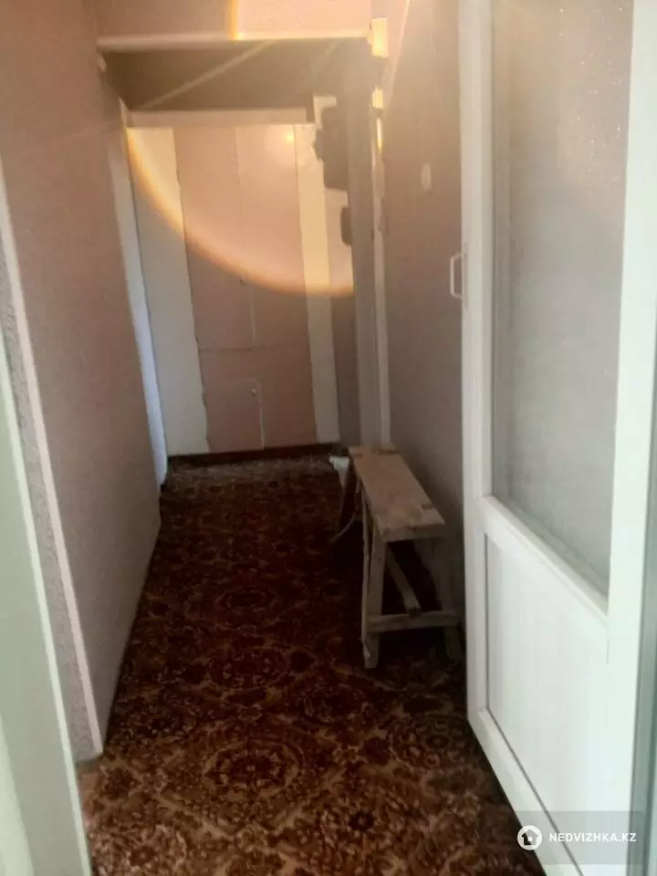 1-комнатная квартира, этаж 3 из 5, 36 м², На длительный срок, фотография 5