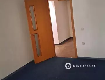 3-комнатная квартира, этаж 2 из 9, 69 м²