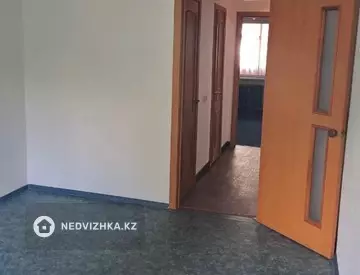 3-комнатная квартира, этаж 2 из 9, 69 м²