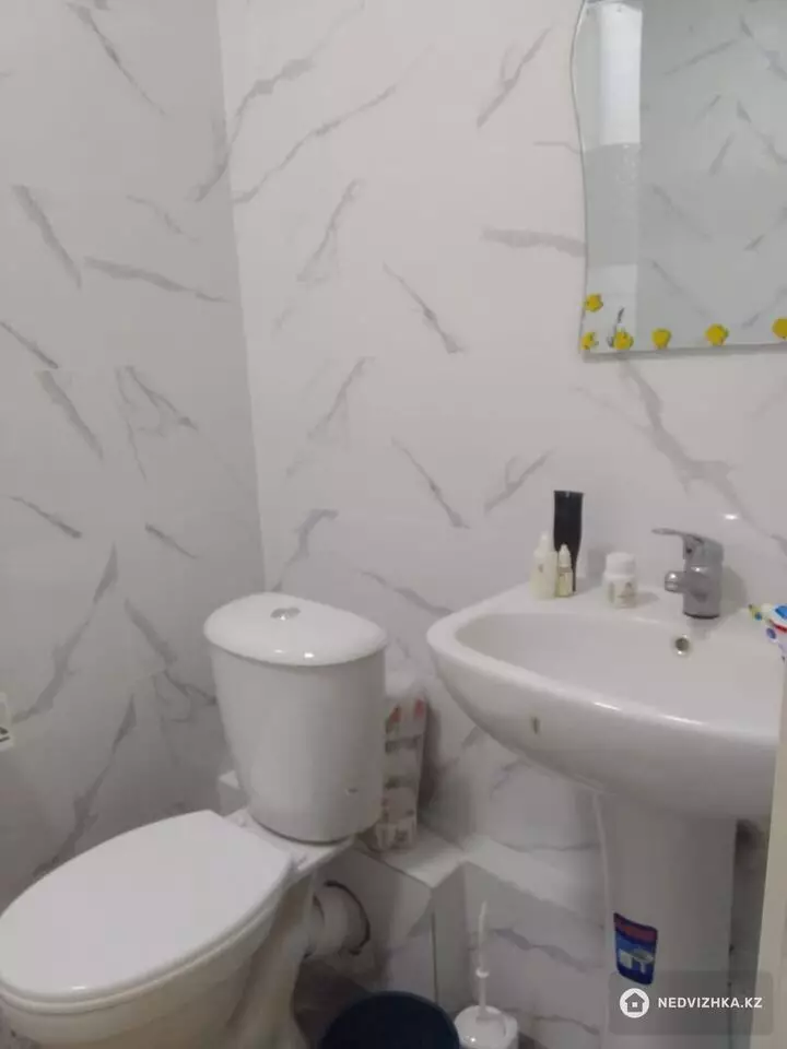 2-комнатная квартира, этаж 5 из 10, 47 м², фотография 2