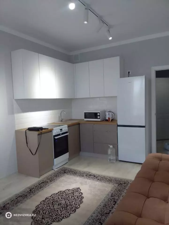 2-комнатная квартира, этаж 5 из 10, 47 м², фотография 5