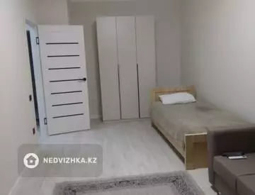2-комнатная квартира, этаж 7 из 9, 36 м²
