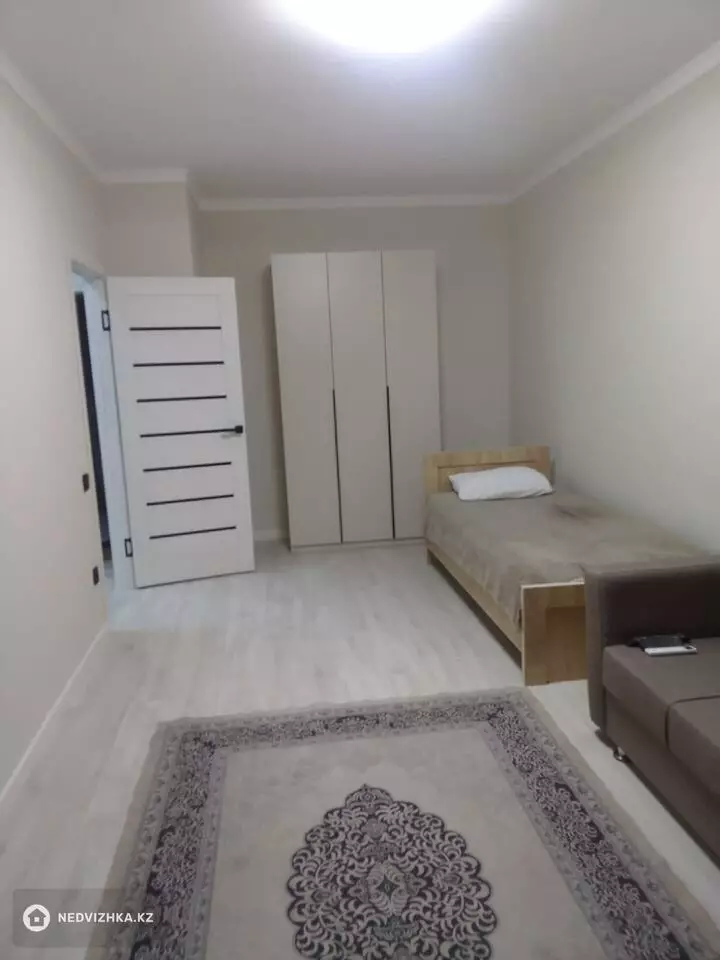 2-комнатная квартира, этаж 7 из 9, 36 м², фотография 5