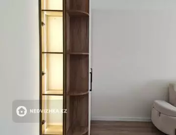 1-комнатная квартира, этаж 2 из 5, 33 м²