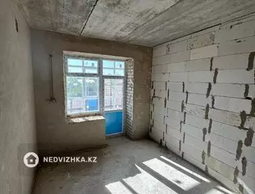2-комнатная квартира, этаж 4 из 5, 78 м²