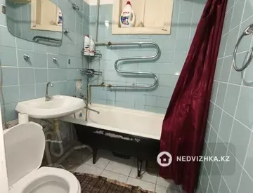 2-комнатная квартира, этаж 3 из 3, 42 м²