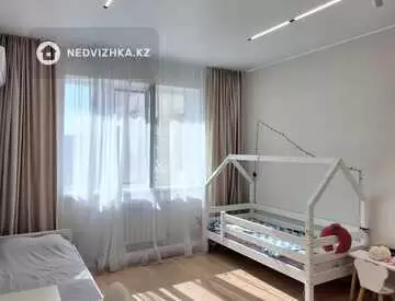 4-комнатная квартира, этаж 7 из 8, 104 м², миниатюра 9