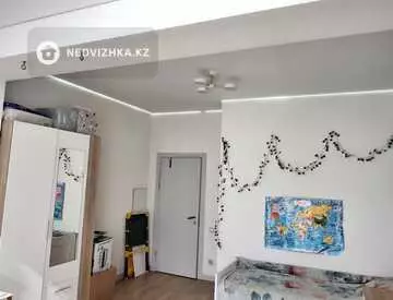 4-комнатная квартира, этаж 7 из 8, 104 м², миниатюра 12