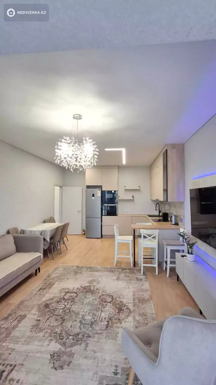 4-комнатная квартира, этаж 7 из 8, 104 м², фотография 5