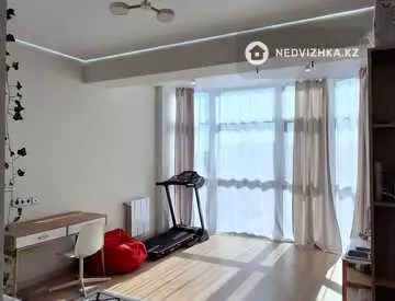 4-комнатная квартира, этаж 7 из 8, 104 м², миниатюра 10