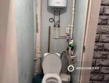 3-комнатная квартира, этаж 1 из 9, 64 м²