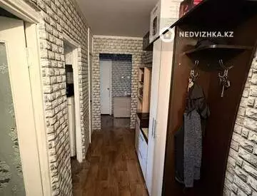3-комнатная квартира, этаж 1 из 9, 64 м², миниатюра 9