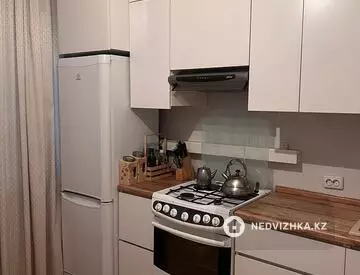 2-комнатная квартира, этаж 1 из 9, 60 м²