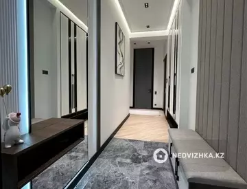 2-комнатная квартира, этаж 4 из 13, 52 м², Посуточно, миниатюра 7