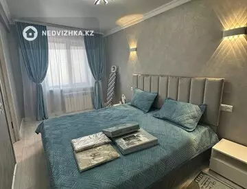 2-комнатная квартира, этаж 4 из 5, 45 м², Посуточно