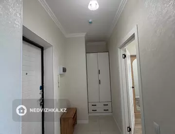 1-комнатная квартира, этаж 7 из 14, 39 м²