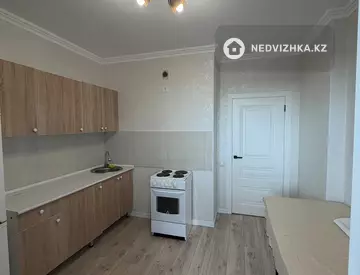 1-комнатная квартира, этаж 7 из 14, 39 м²