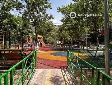 3-комнатная квартира, этаж 3 из 5, 69 м²
