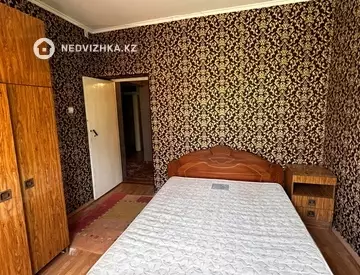 3-комнатная квартира, этаж 3 из 5, 69 м², миниатюра 9