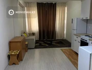 1-комнатная квартира, этаж 3 из 9, 24 м²