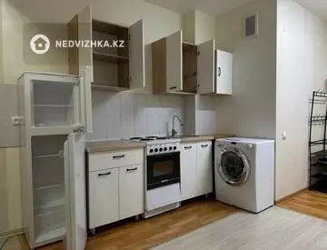 1-комнатная квартира, этаж 3 из 9, 24 м²
