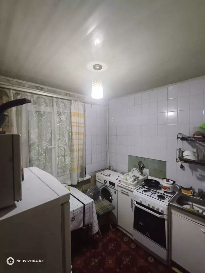 2-комнатная квартира, этаж 1 из 5, 43 м², фотография 4