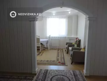 4-комнатная квартира, этаж 8 из 10, 121 м², миниатюра 8