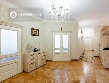 4-комнатная квартира, этаж 4 из 20, 165 м², миниатюра 9