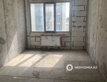 1-комнатная квартира, этаж 3 из 9, 44 м²