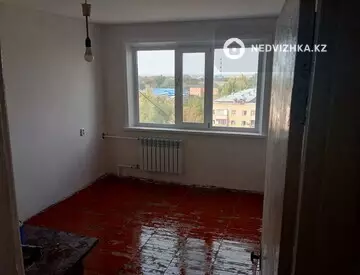 3-комнатная квартира, этаж 9 из 9, 70 м², миниатюра 3