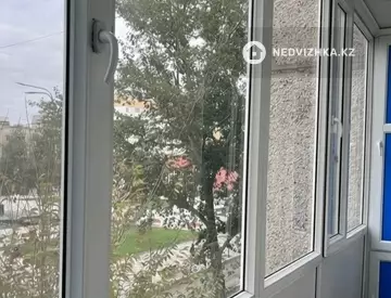3-комнатная квартира, этаж 3 из 6, 60 м²