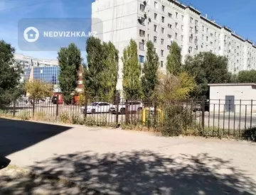 2-комнатная квартира, этаж 1 из 6, 52 м², миниатюра 10