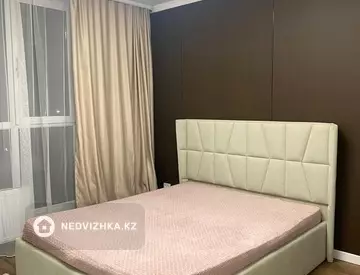 3-комнатная квартира, этаж 7 из 10, 64 м², миниатюра 5
