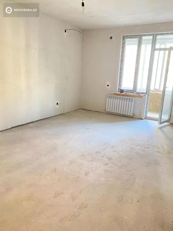2-комнатная квартира, этаж 3 из 22, 50 м², фотография 2