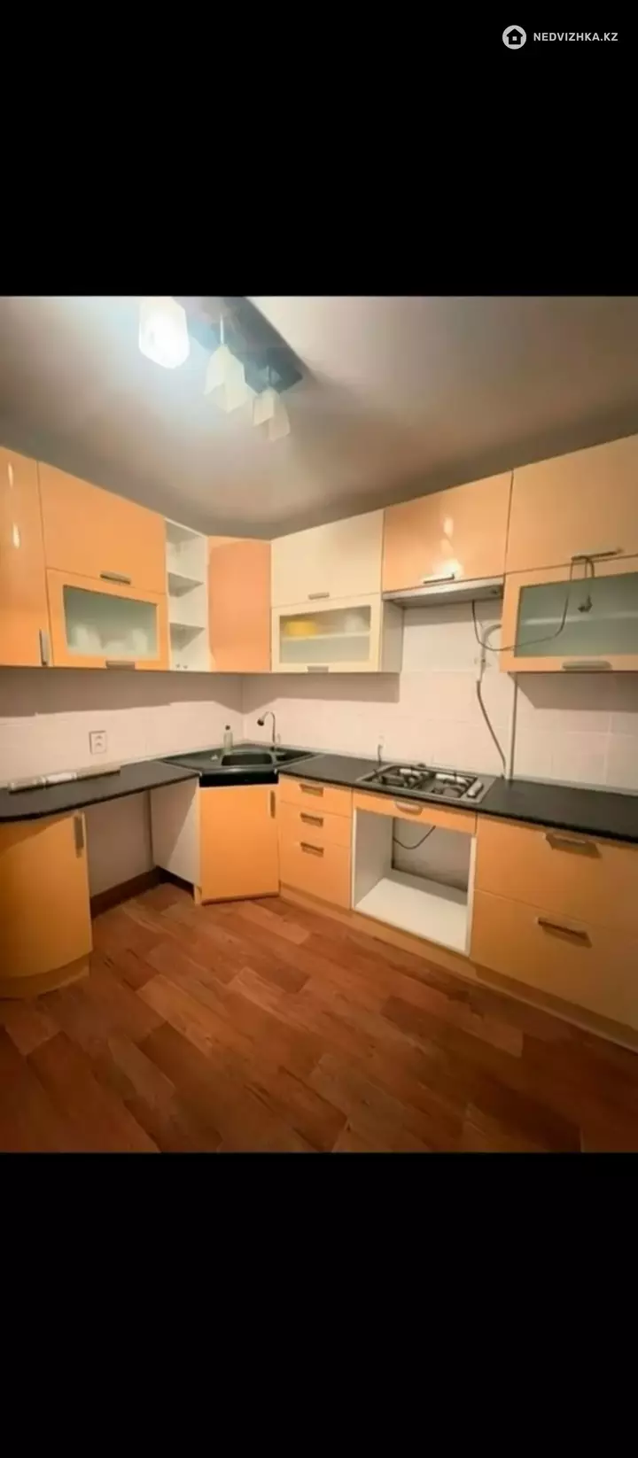 2-комнатная квартира, этаж 4 из 5, 47 м², фотография 2