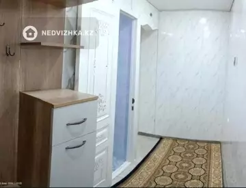 2-комнатная квартира, этаж 3 из 5, 47 м², На длительный срок, миниатюра 6