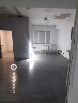 3-комнатная квартира, этаж 1 из 1, 52 м², На длительный срок
