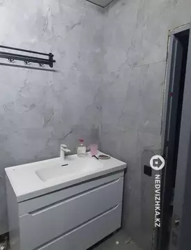 3-комнатная квартира, этаж 1 из 1, 52 м², На длительный срок, миниатюра 7