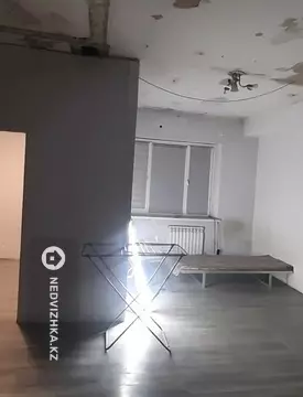 3-комнатная квартира, этаж 1 из 1, 52 м², На длительный срок, миниатюра 10