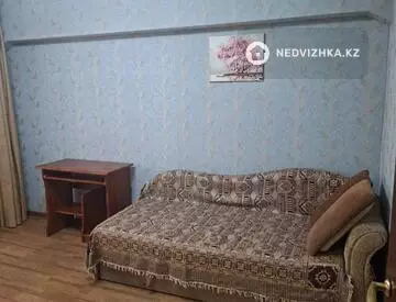 2-комнатная квартира, этаж 5 из 9, 53 м², миниатюра 2