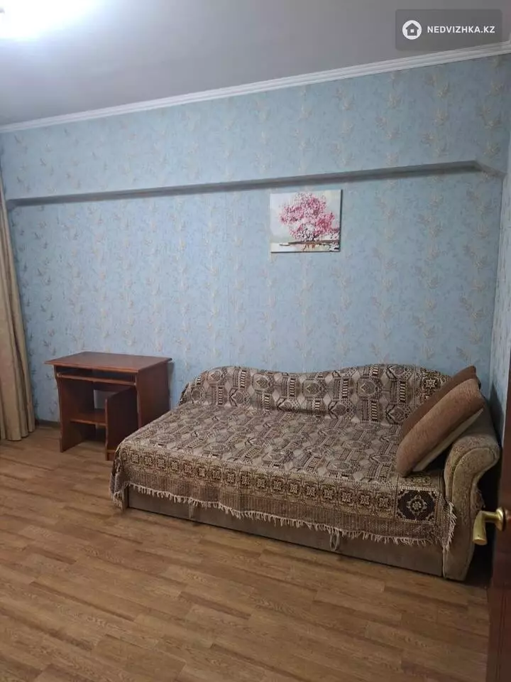 2-комнатная квартира, этаж 5 из 9, 53 м², фотография 2