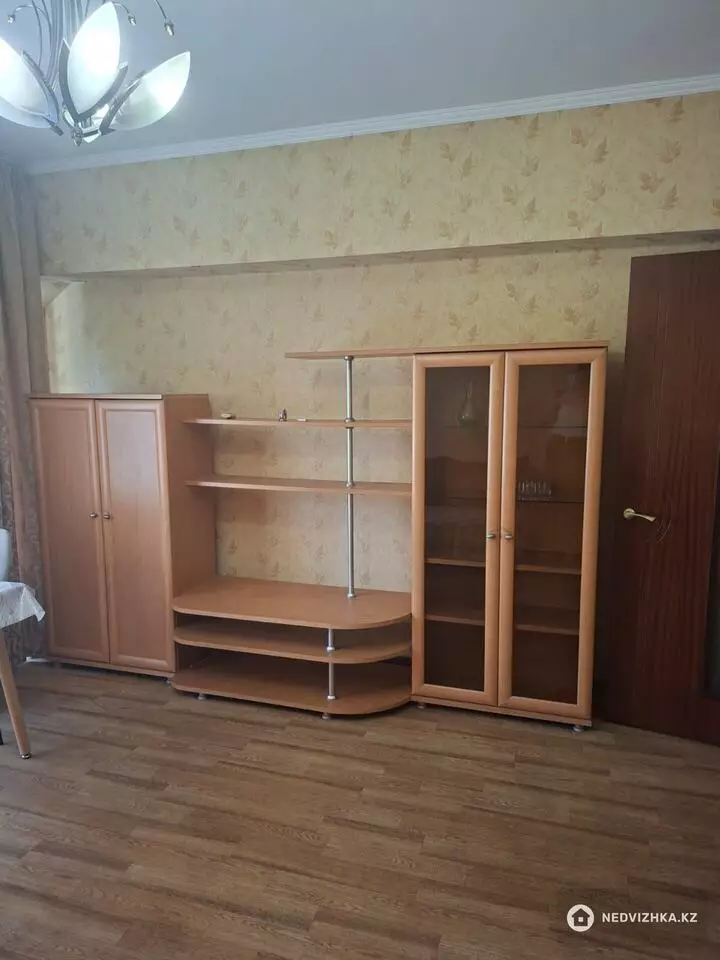 2-комнатная квартира, этаж 5 из 9, 53 м², фотография 4