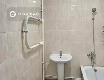 3-комнатная квартира, этаж 1 из 9, 84 м², миниатюра 9